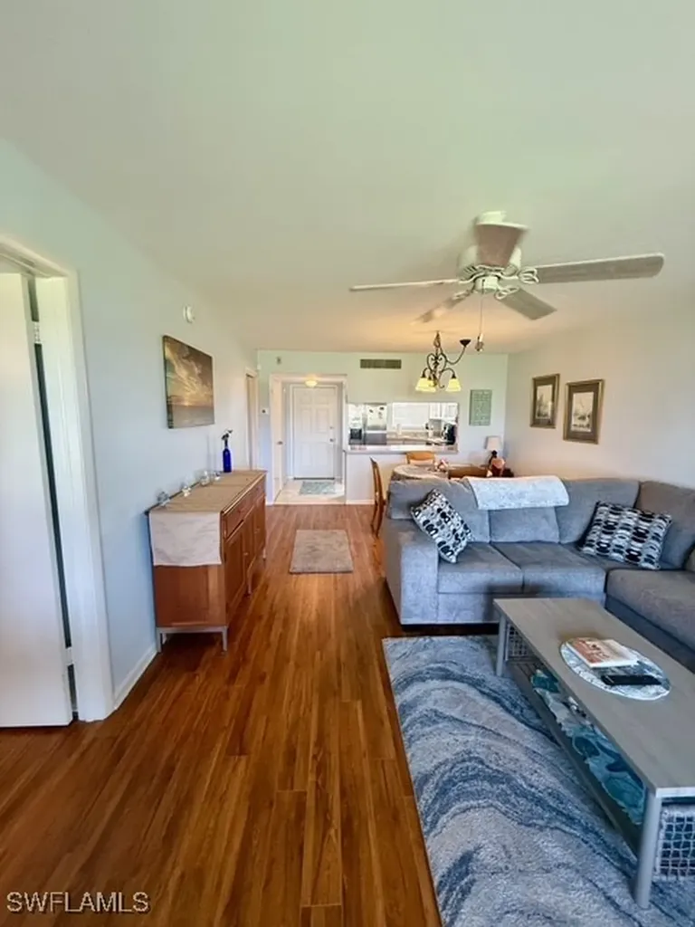 9 High Point Circle N Naples FL 34103