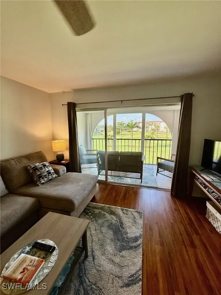 9 High Point Circle N Naples FL 34103