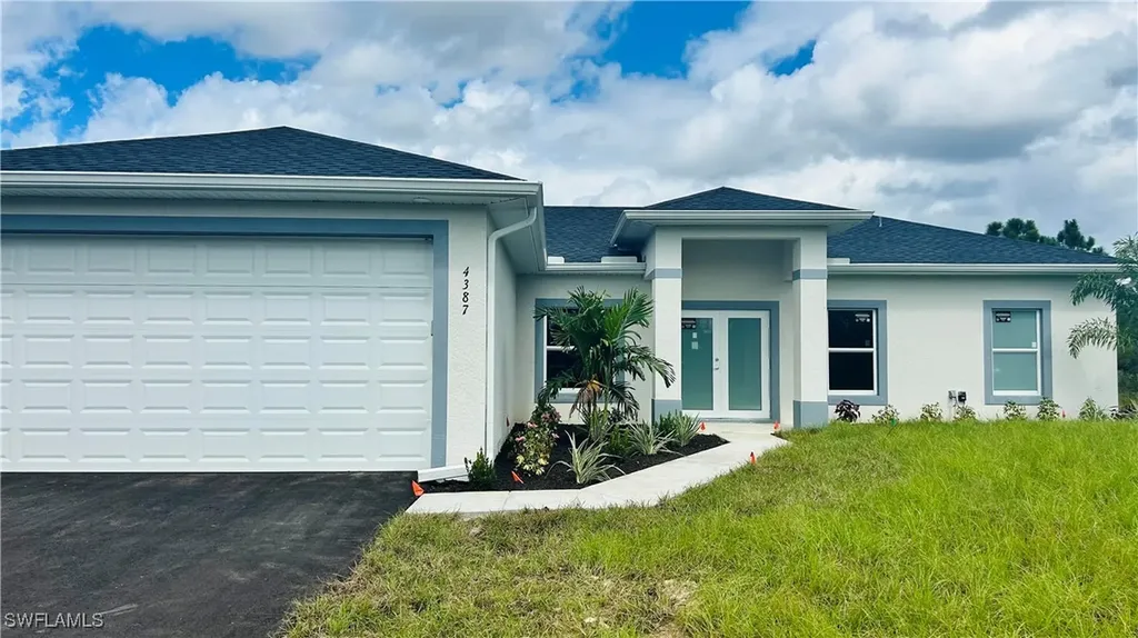 4387 70 Avenue NE Naples FL 34120