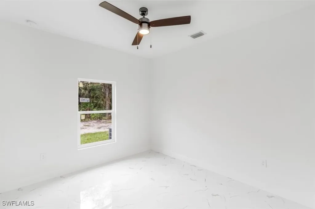 4387 70 Avenue NE Naples FL 34120