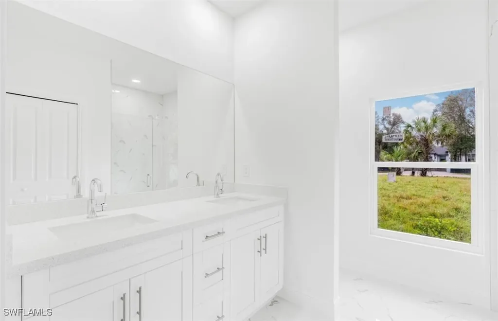 4387 70 Avenue NE Naples FL 34120