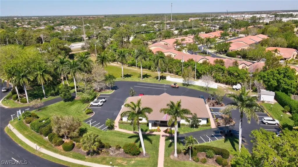 2117 Crystal Lake Drive Naples FL 34120