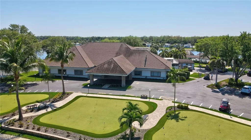 2117 Crystal Lake Drive Naples FL 34120