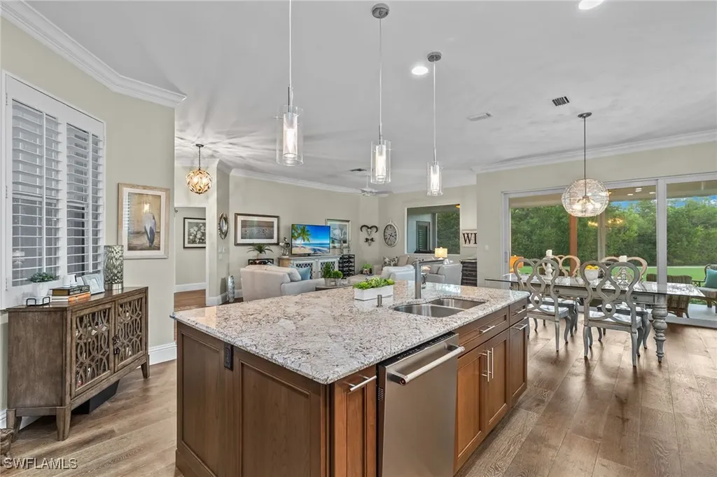 1737 York Island Drive Naples FL 34112