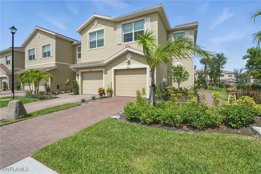 2839 Blossom Way Naples FL 34120