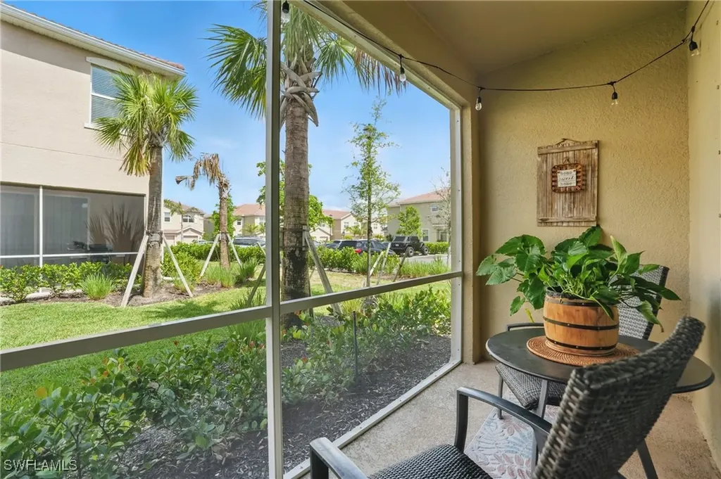 2839 Blossom Way Naples FL 34120