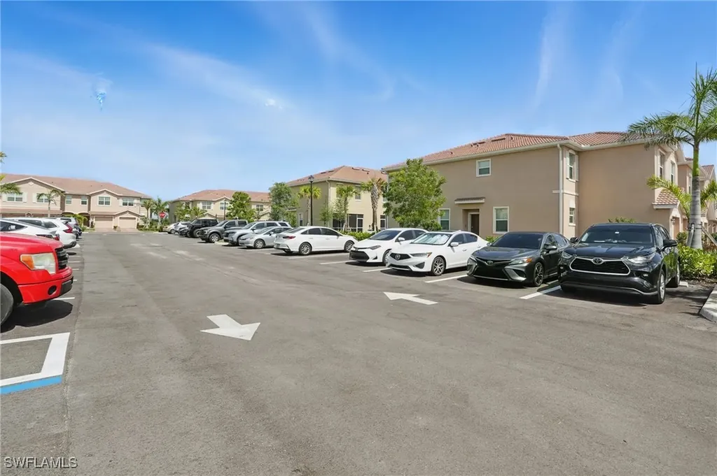 2839 Blossom Way Naples FL 34120