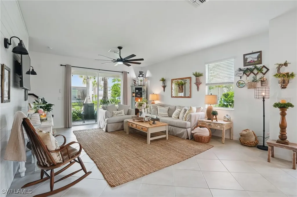 2839 Blossom Way Naples FL 34120