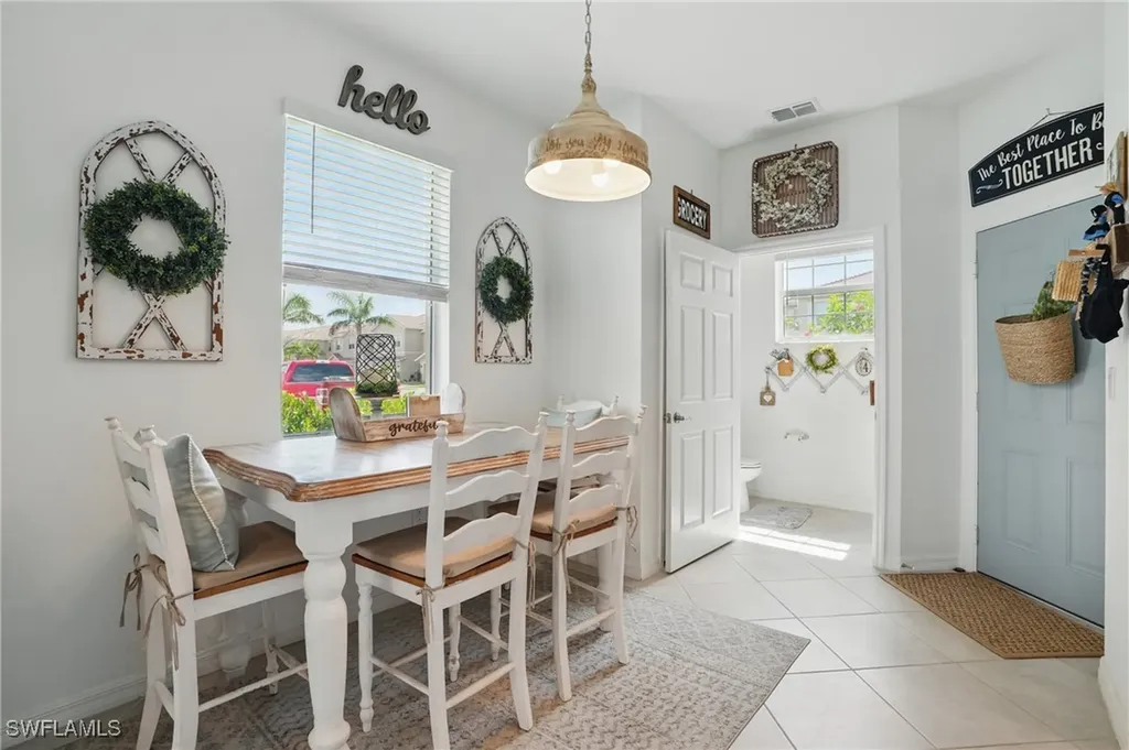 2839 Blossom Way Naples FL 34120