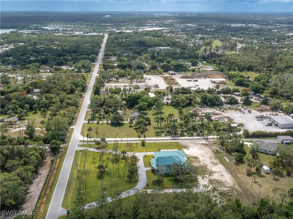 256 Price Street Naples FL 34113