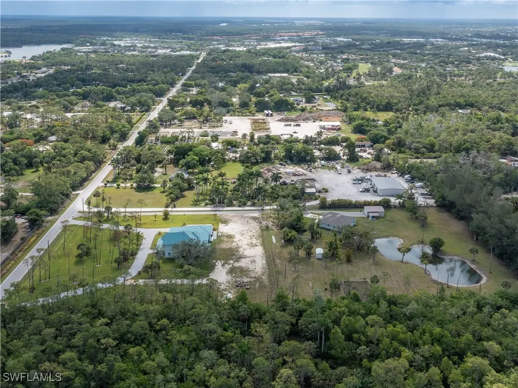 256 Price Street Naples FL 34113