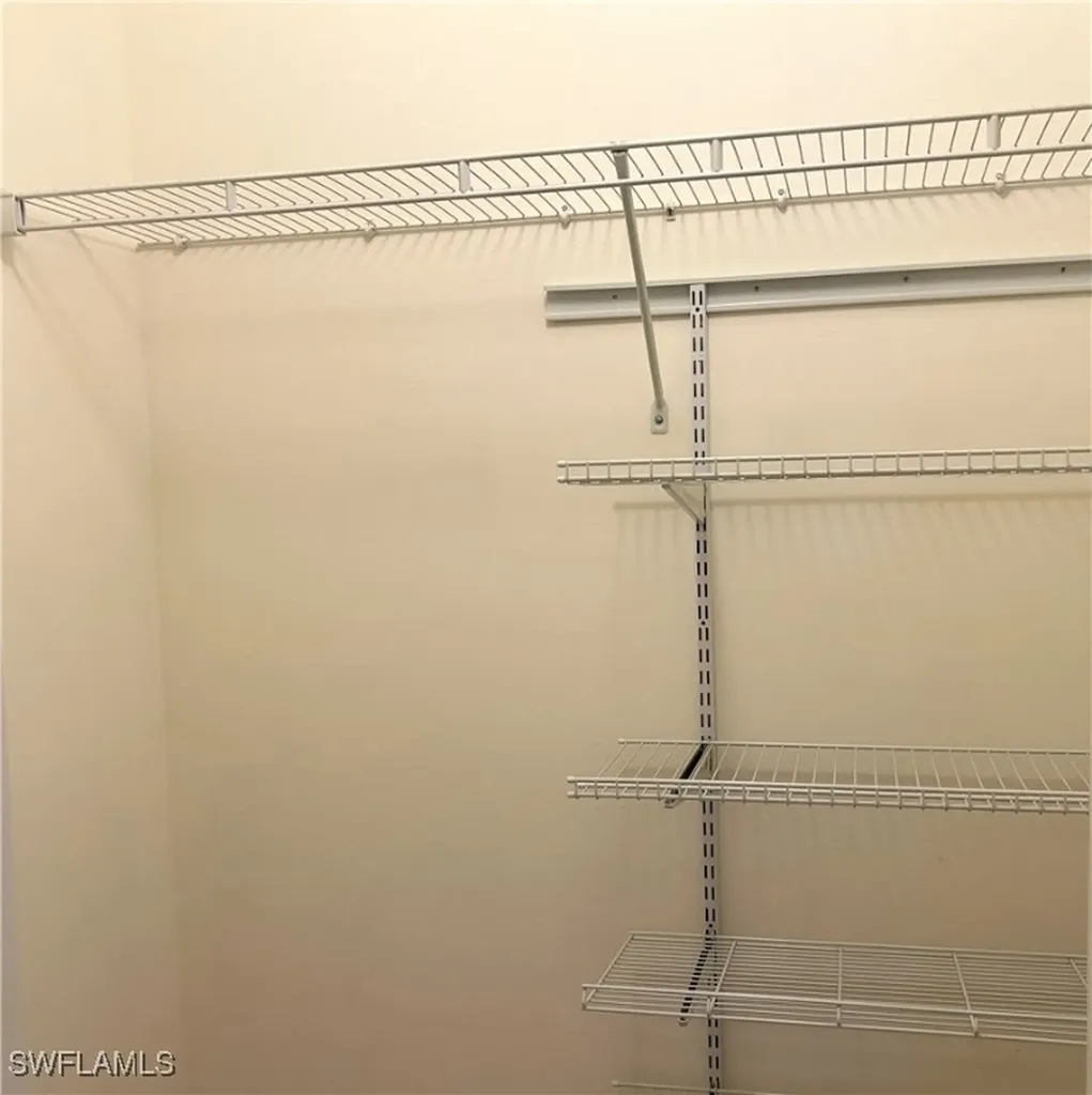 406 SW 25th Place Cape Coral FL 33991