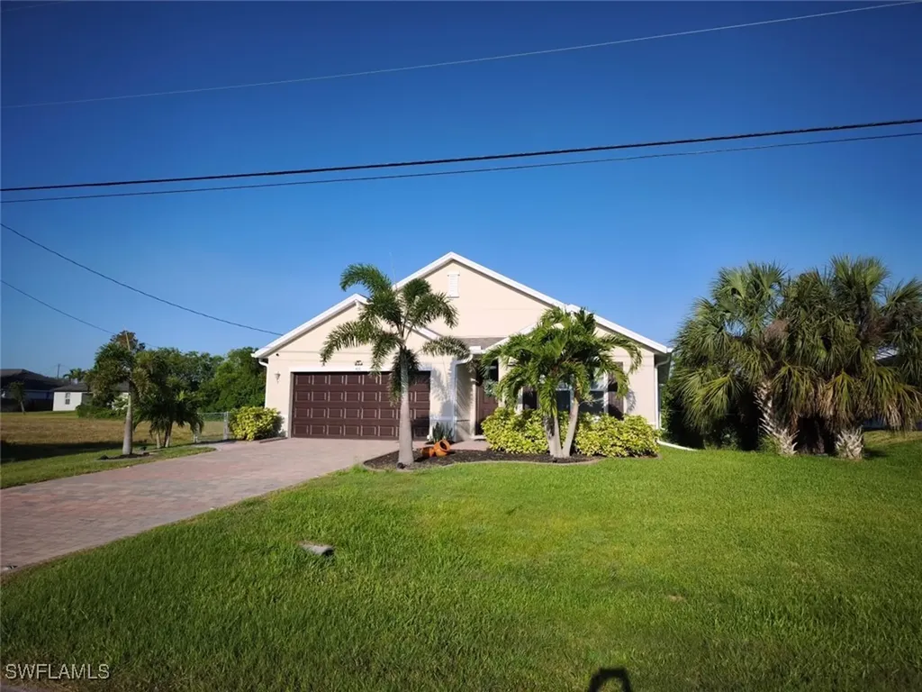 406 SW 25th Place Cape Coral FL 33991