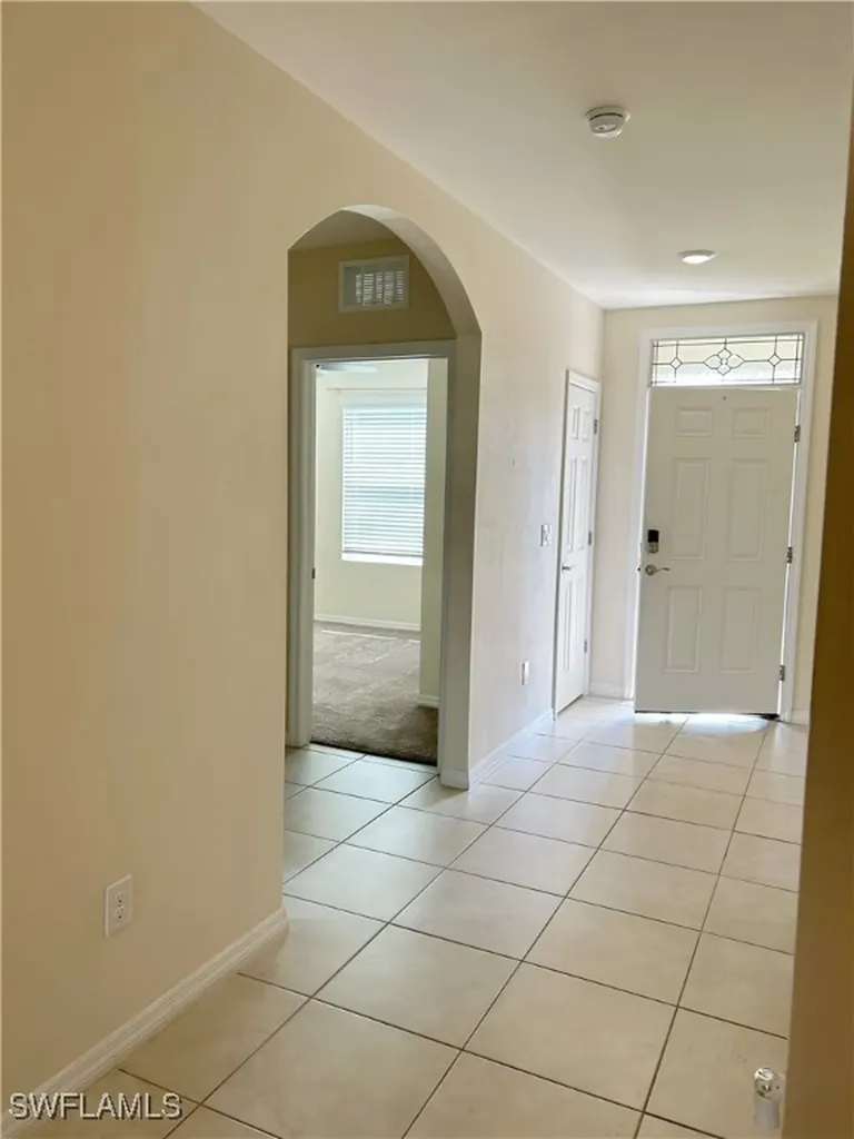 406 SW 25th Place Cape Coral FL 33991