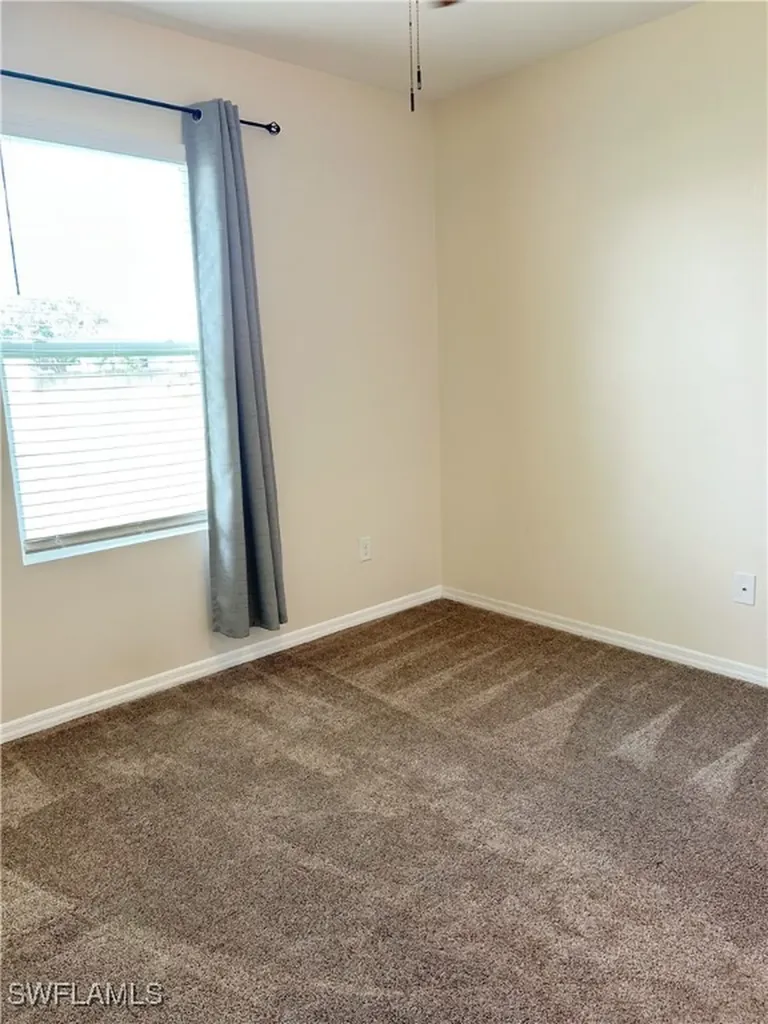 406 SW 25th Place Cape Coral FL 33991