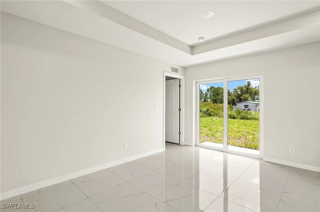 2804 64th Street W Lehigh Acres FL 33971