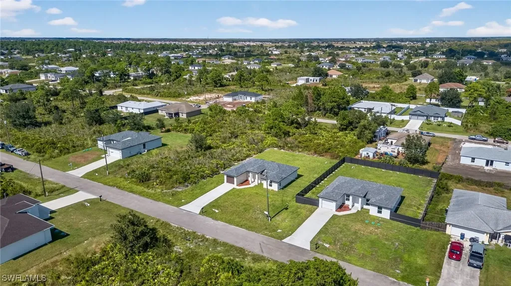 2804 64th Street W Lehigh Acres FL 33971