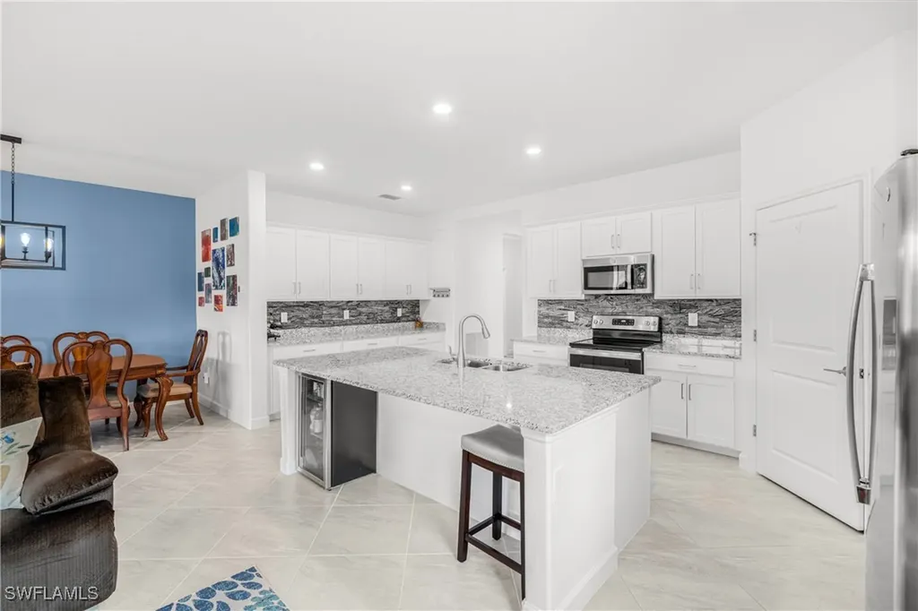 3400 Weston Manor Drive Alva FL 33920