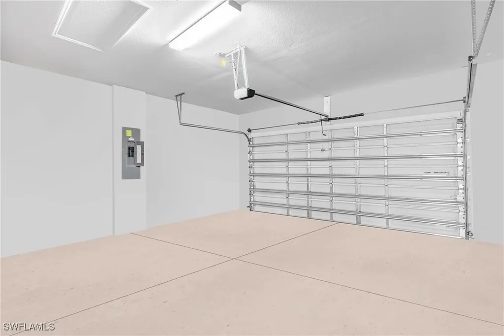 3400 Weston Manor Drive Alva FL 33920