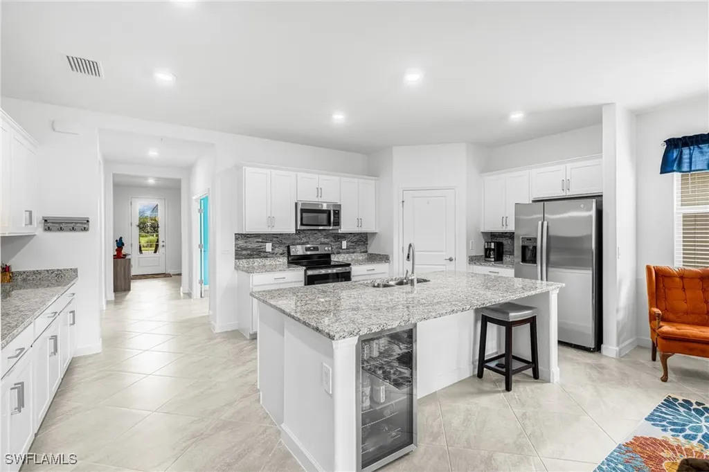 3400 Weston Manor Drive Alva FL 33920