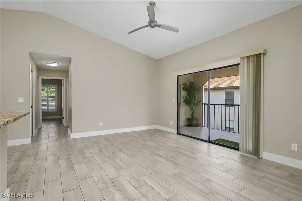 2214 Arbour Walk Circle Naples FL 34109