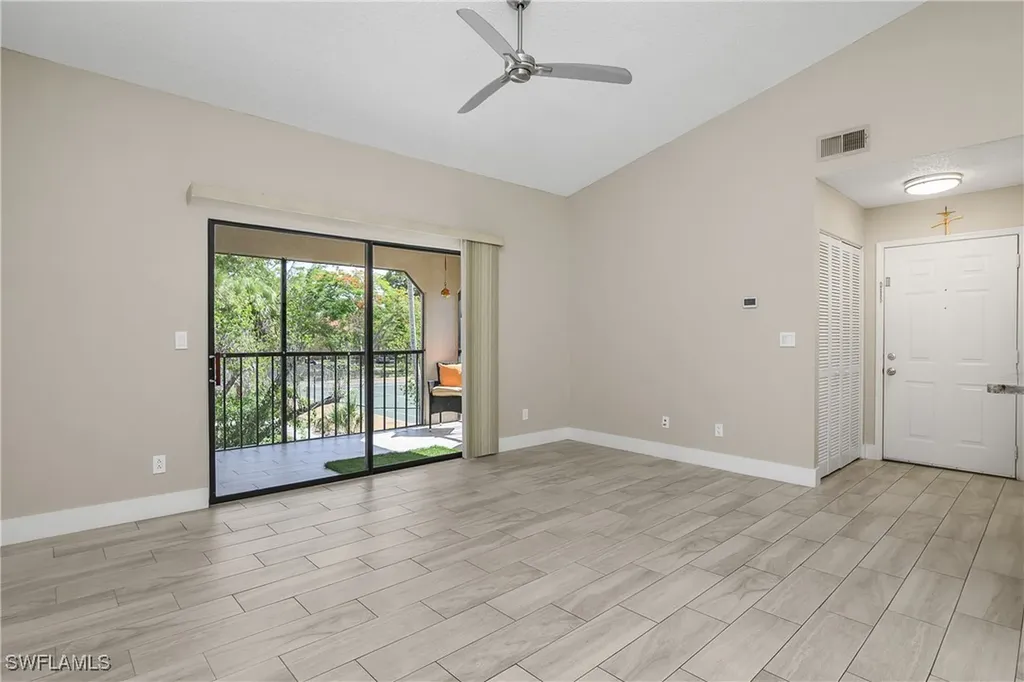 2214 Arbour Walk Circle Naples FL 34109