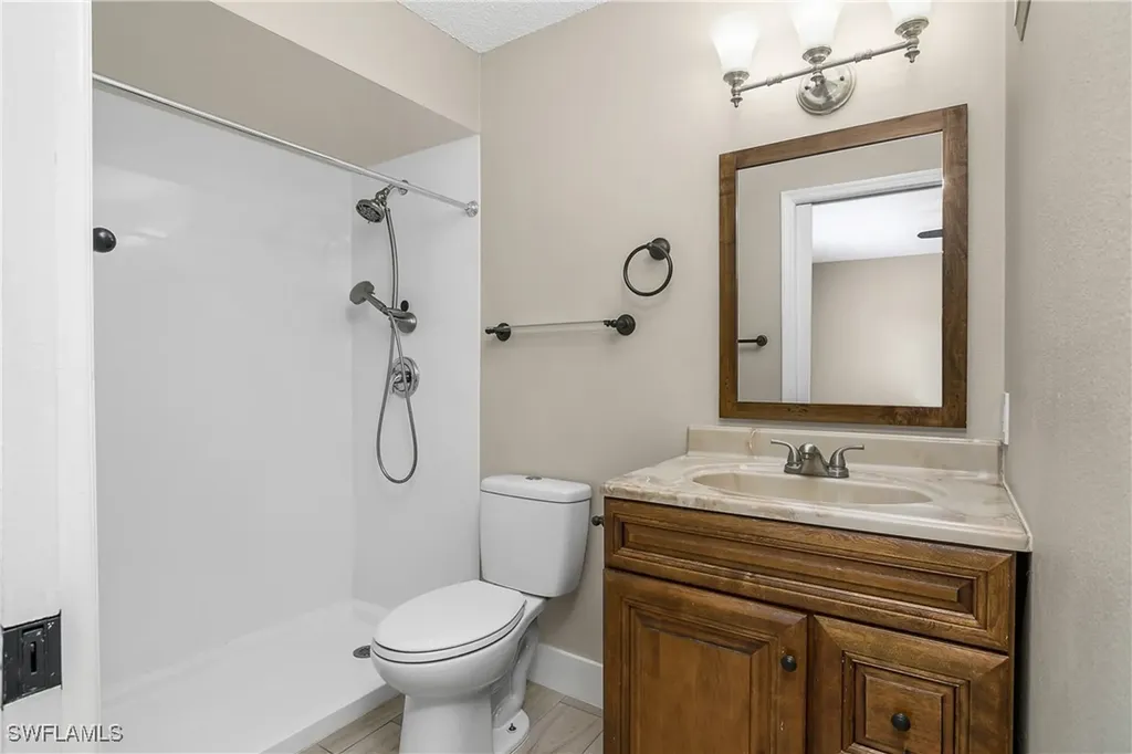 2214 Arbour Walk Circle Naples FL 34109