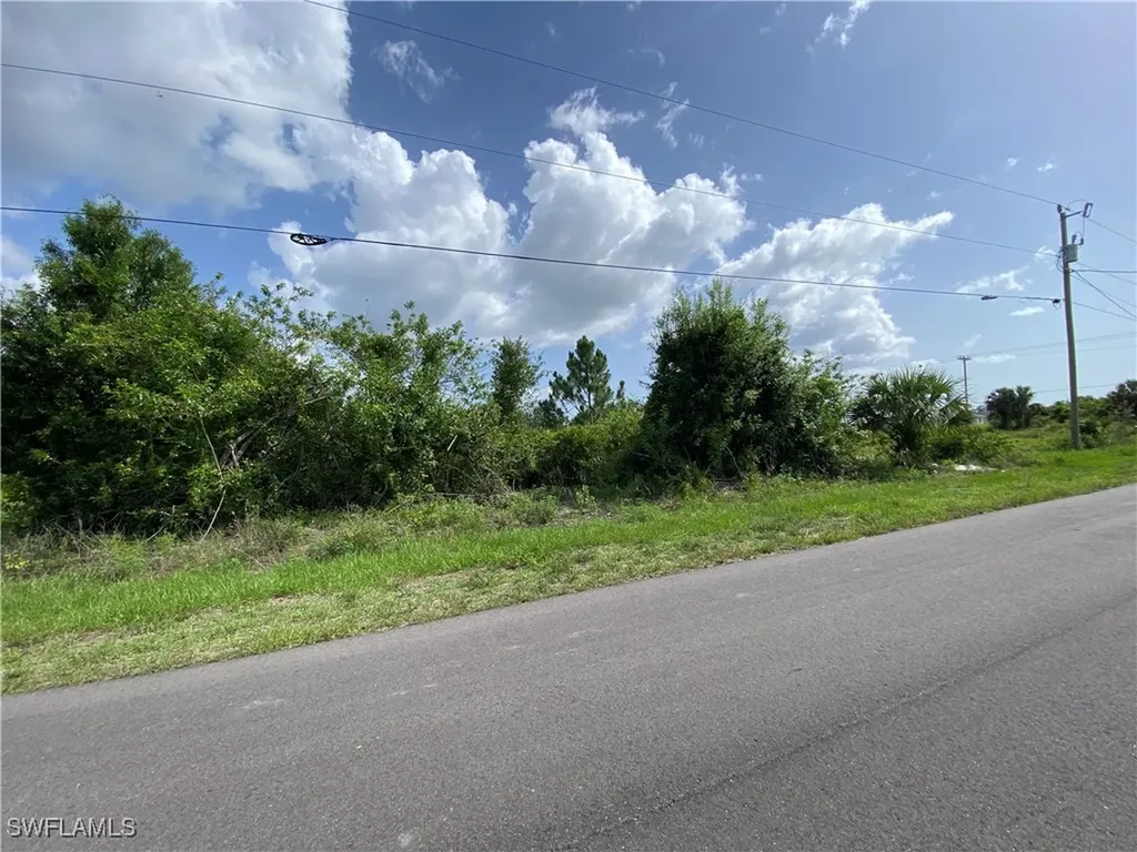 1204 Fontana Street E Lehigh Acres FL 33974