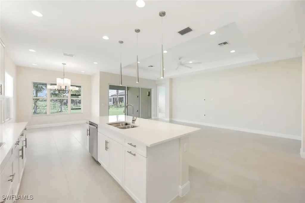 11264 Daphne Court Naples FL 34120