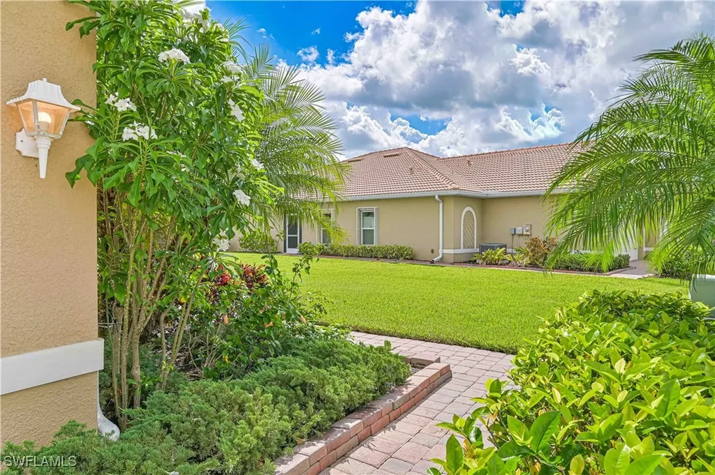 15239 Ligustrum Lane Alva FL 33920