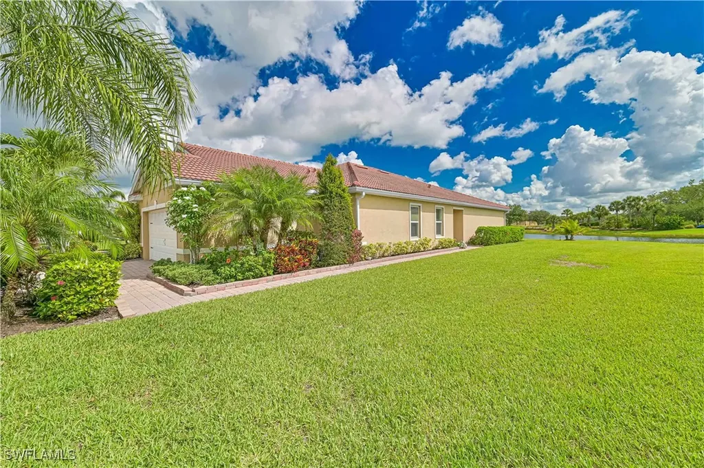 15239 Ligustrum Lane Alva FL 33920