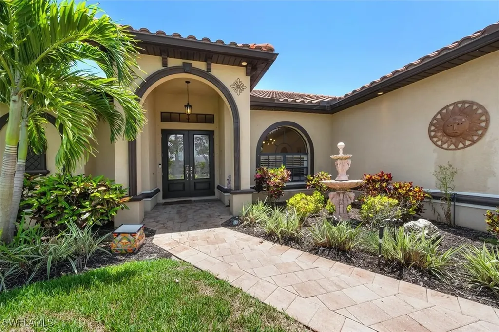 1518 SW 43rd Lane Cape Coral FL 33914