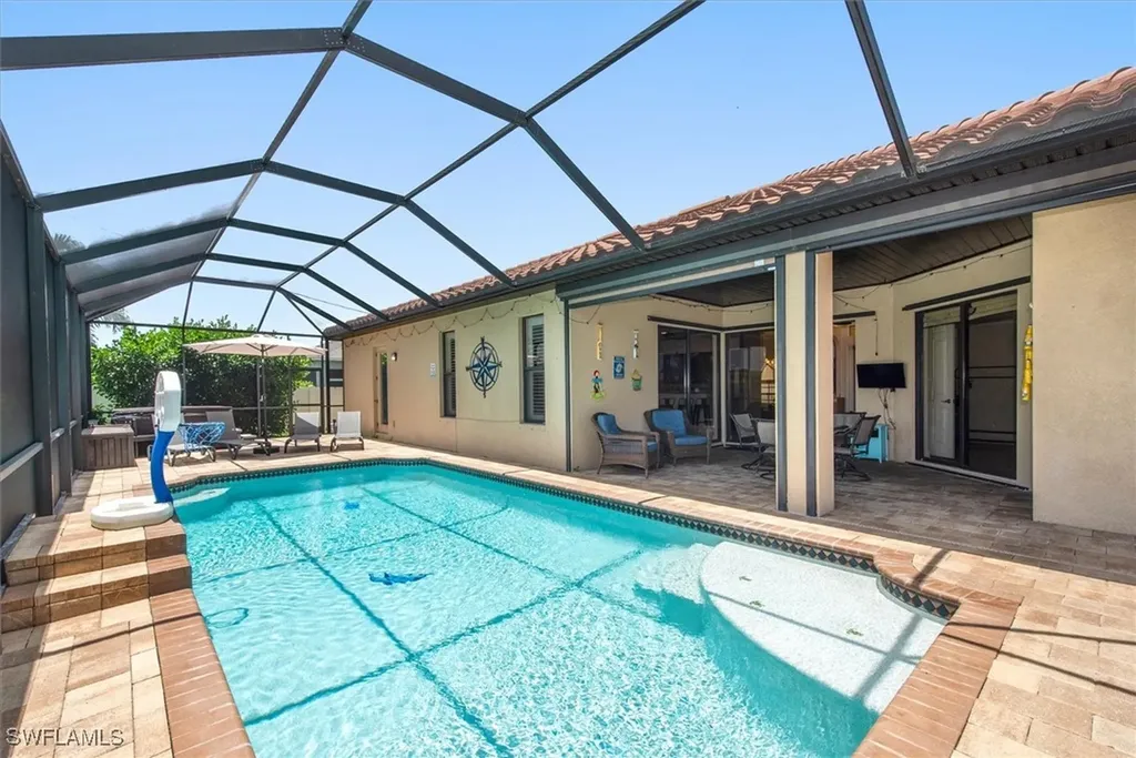 1518 SW 43rd Lane Cape Coral FL 33914