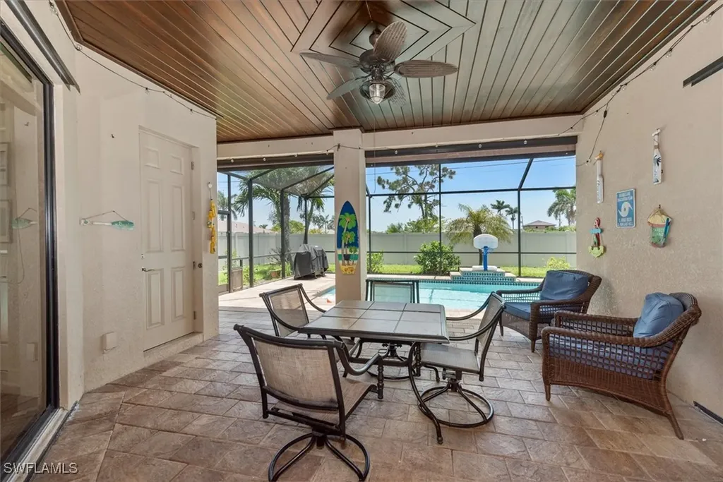 1518 SW 43rd Lane Cape Coral FL 33914