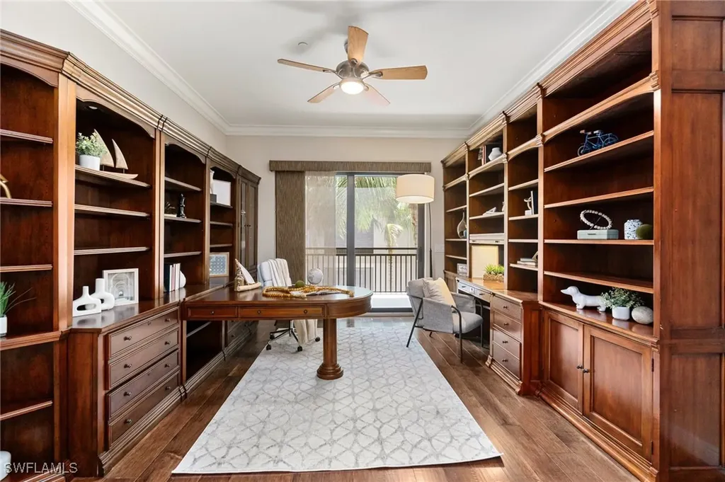 2768 Tiburon Boulevard E Naples FL 34109