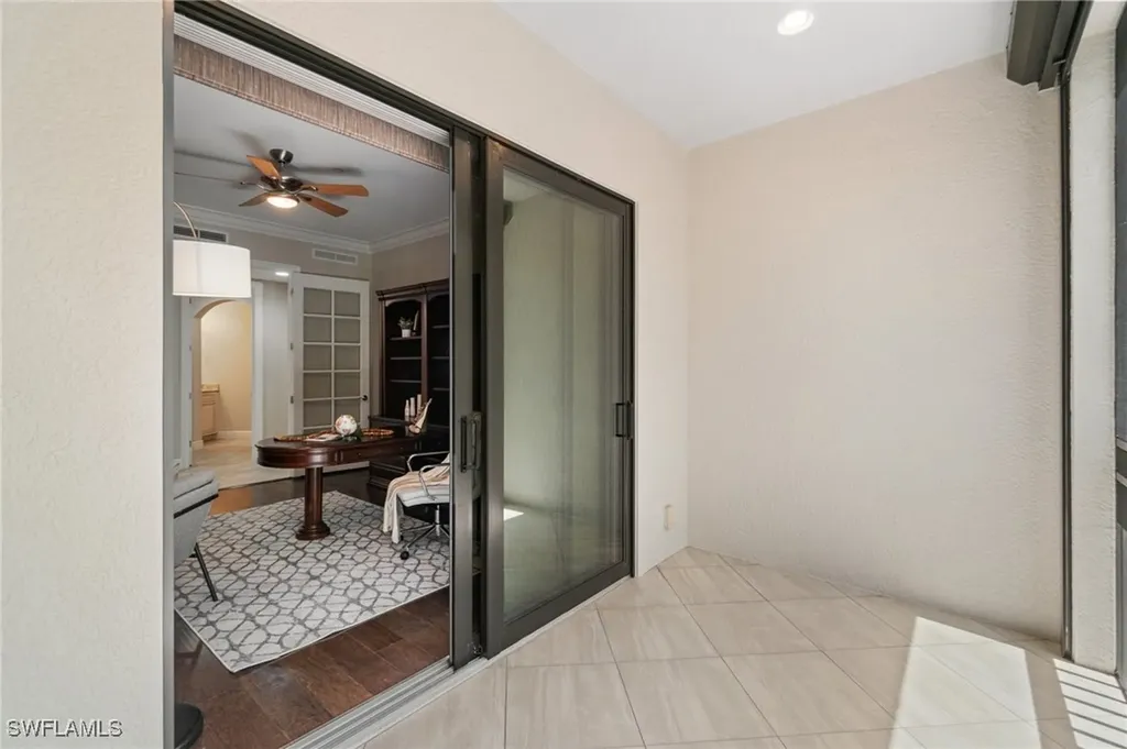 2768 Tiburon Boulevard E Naples FL 34109