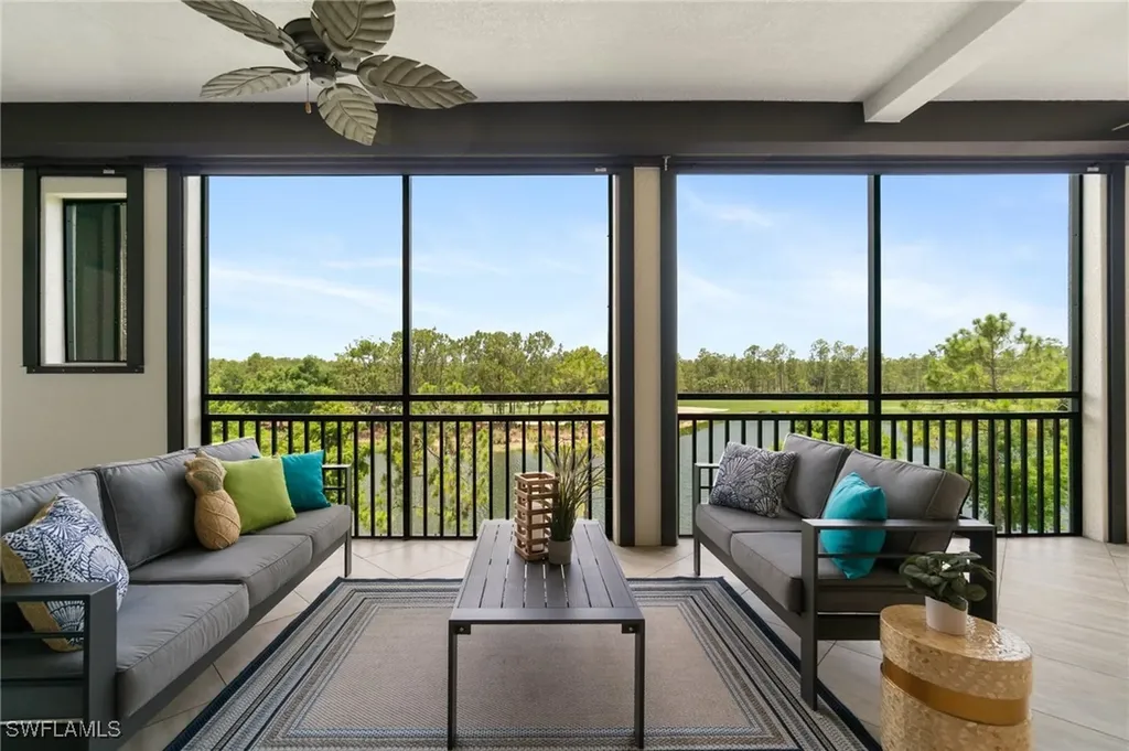 2768 Tiburon Boulevard E Naples FL 34109