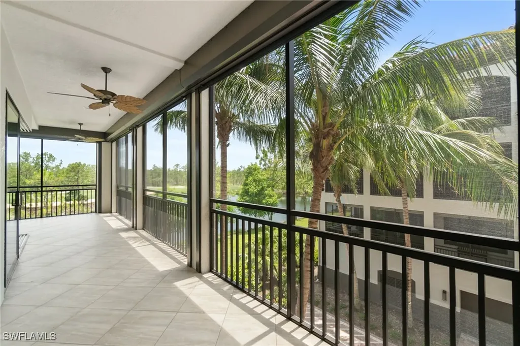 2768 Tiburon Boulevard E Naples FL 34109