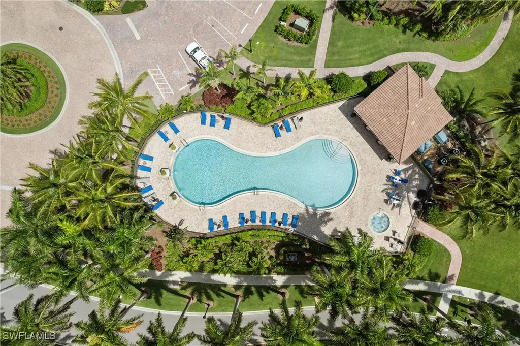 2768 Tiburon Boulevard E Naples FL 34109