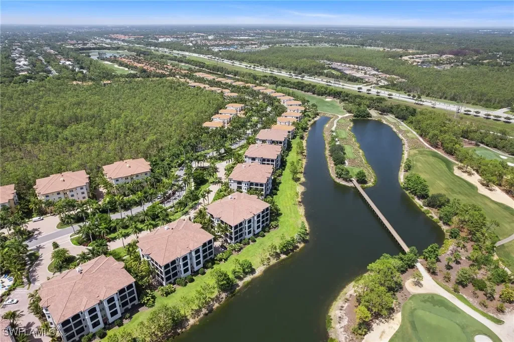 2768 Tiburon Boulevard E Naples FL 34109