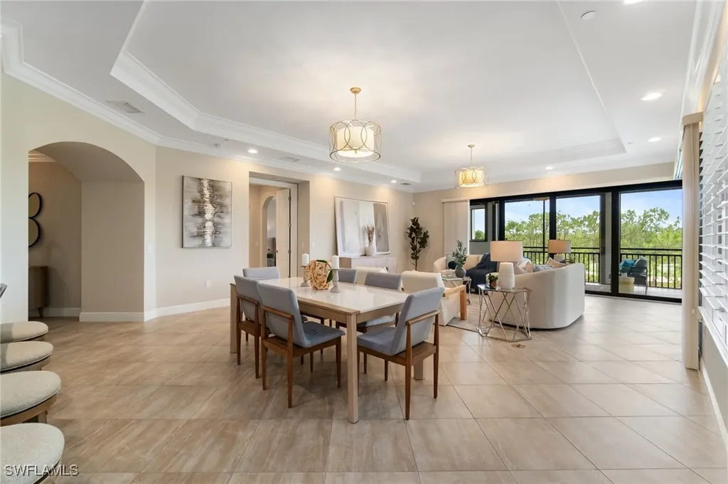 2768 Tiburon Boulevard E Naples FL 34109