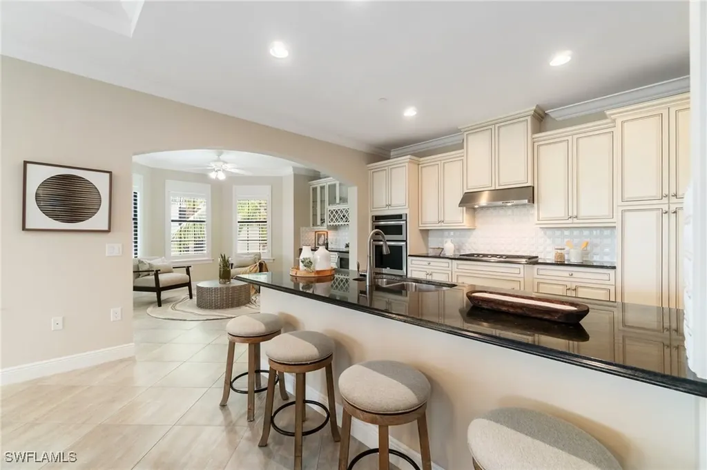 2768 Tiburon Boulevard E Naples FL 34109