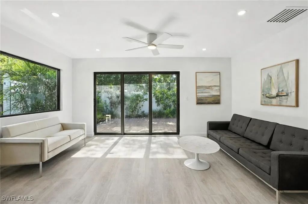 721 9th Street S Naples FL 34102