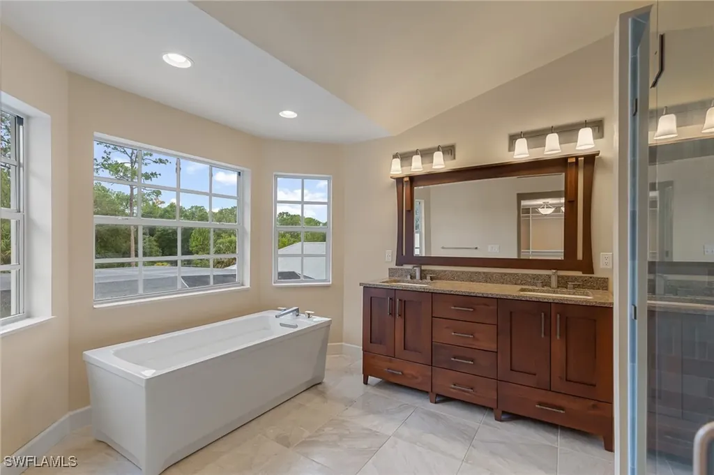 17470 Oak Creek Road Alva FL 33920