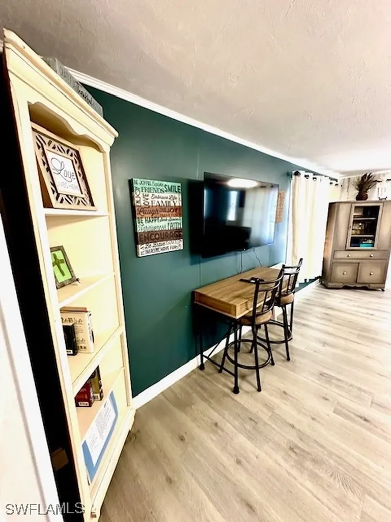 261 Redlin Street North Fort Myers FL 33903