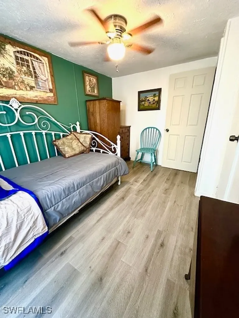 261 Redlin Street North Fort Myers FL 33903