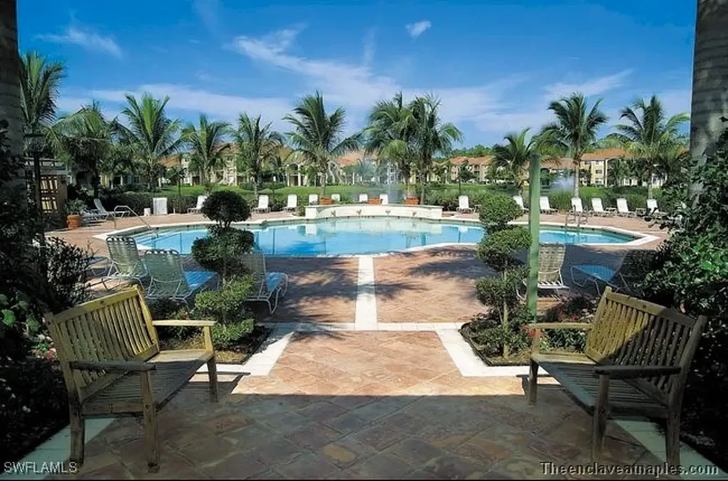 1235 Wildwood Lakes Boulevard Naples FL 34104