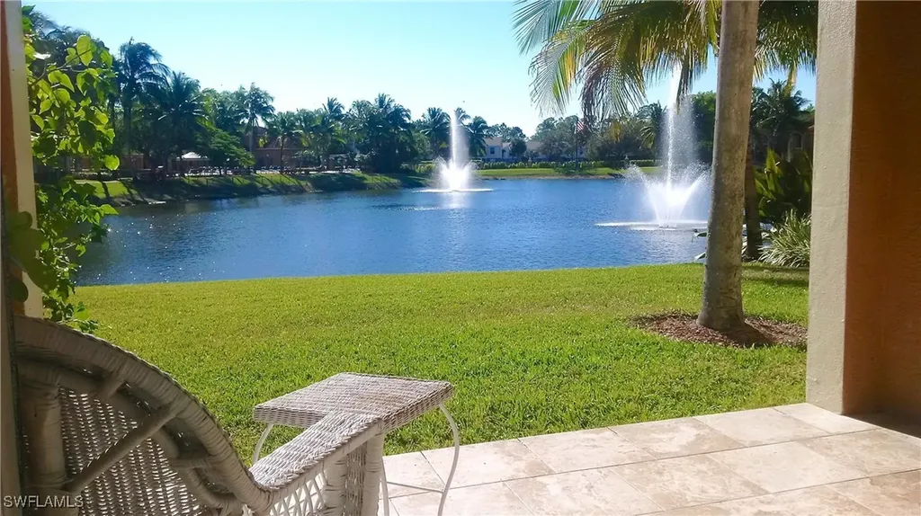 1235 Wildwood Lakes Boulevard Naples FL 34104