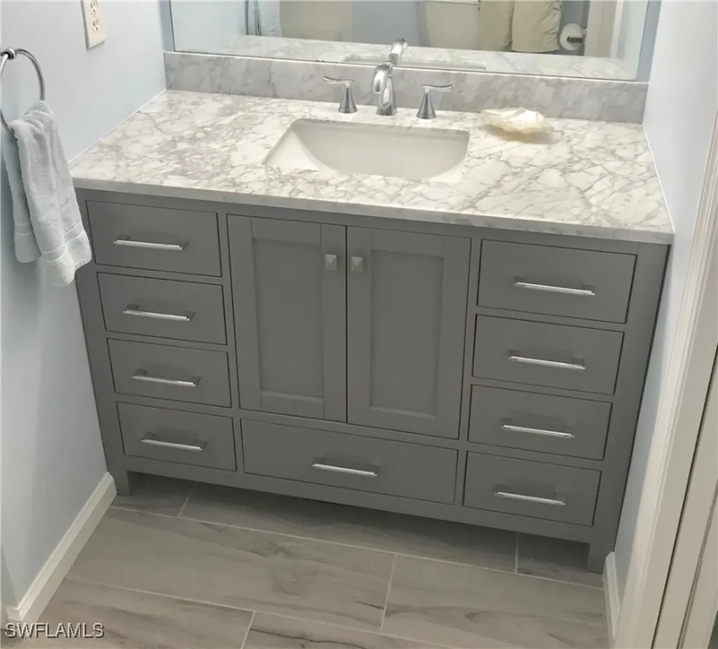 1235 Wildwood Lakes Boulevard Naples FL 34104