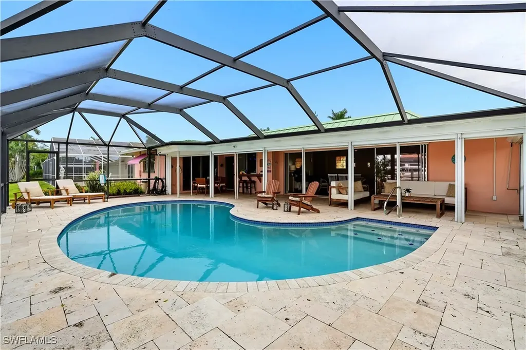 3332 SE 19th Avenue Cape Coral FL 33904